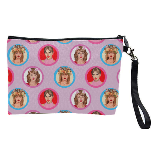 Tay Tay Balls Lilac - pretty makeup bag by DOLLY WOLFE